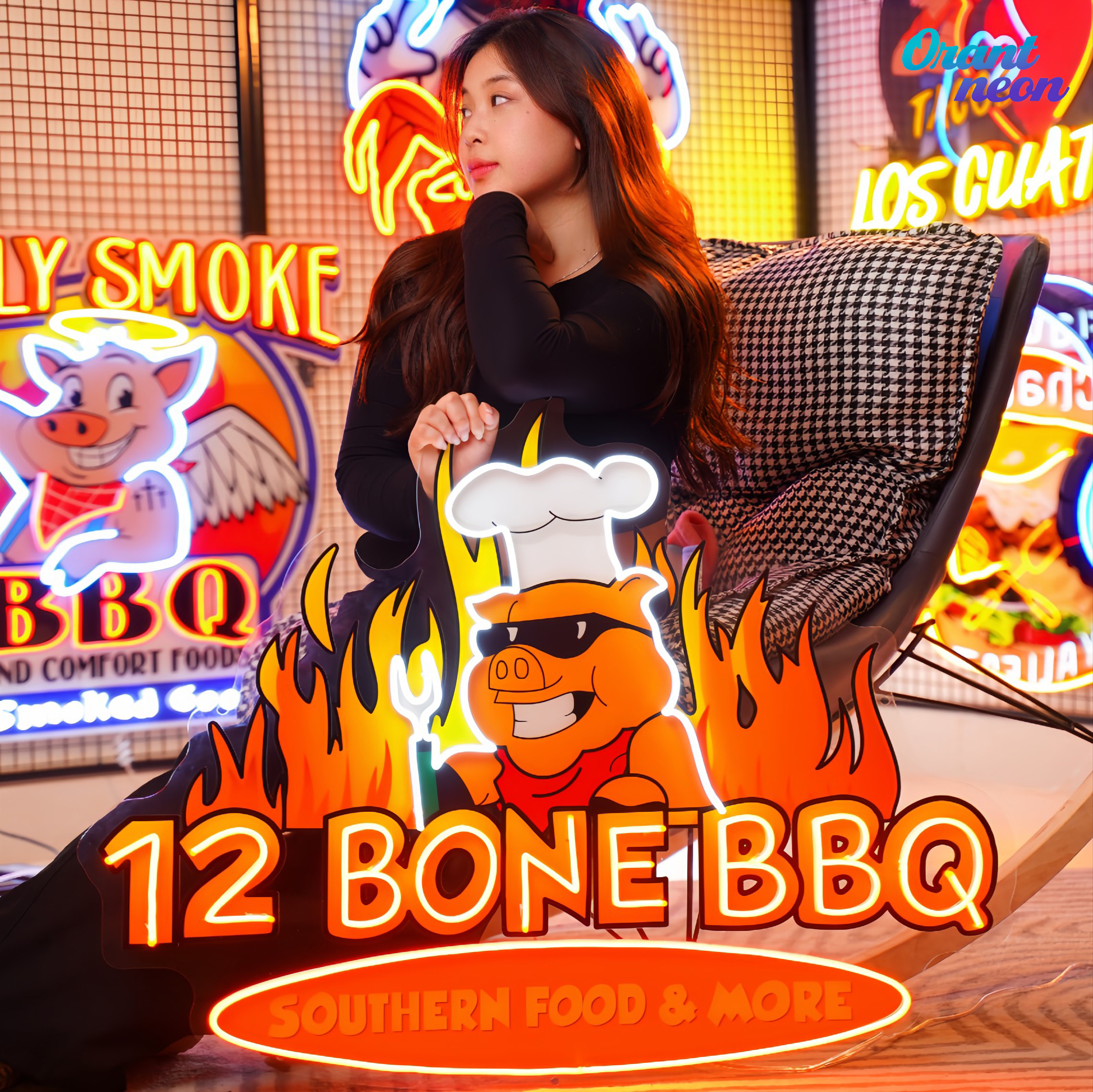 Can you make your own neon signs?