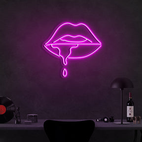 Lips Dripping